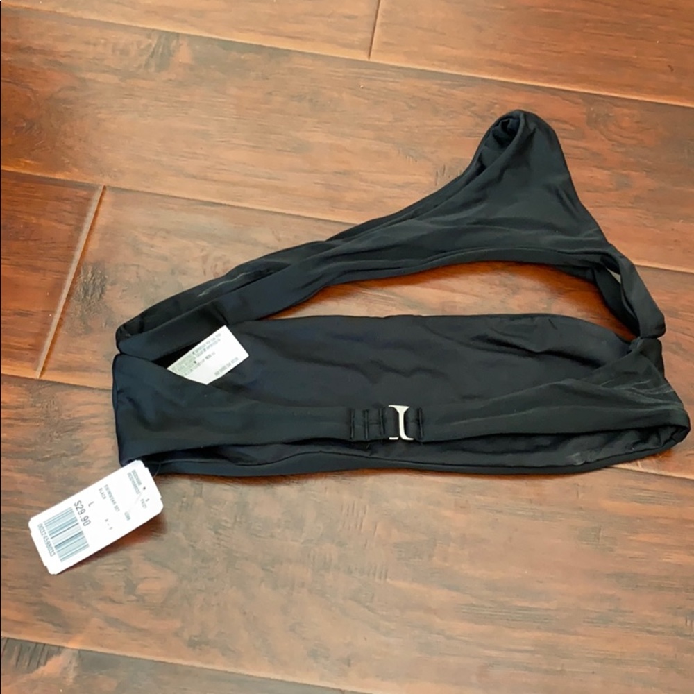 Black bikini set - Picture 3 of 3